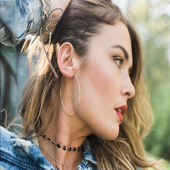 Let’s Go Round In Circles Hoop Earrings - Picture 2 of 3